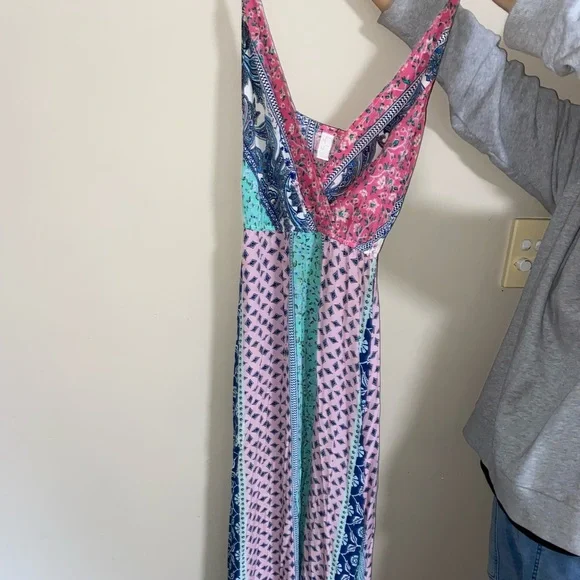Tiger lily Maxi Dress - Picture 2 of 5